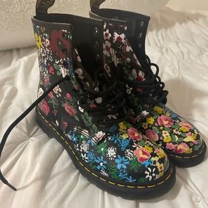 Floral Mashup Dr. Martens 1460 pascal NWOT